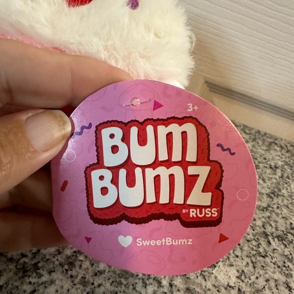 NWT 4.5” Meghan BumBumz - Picture 2 of 3